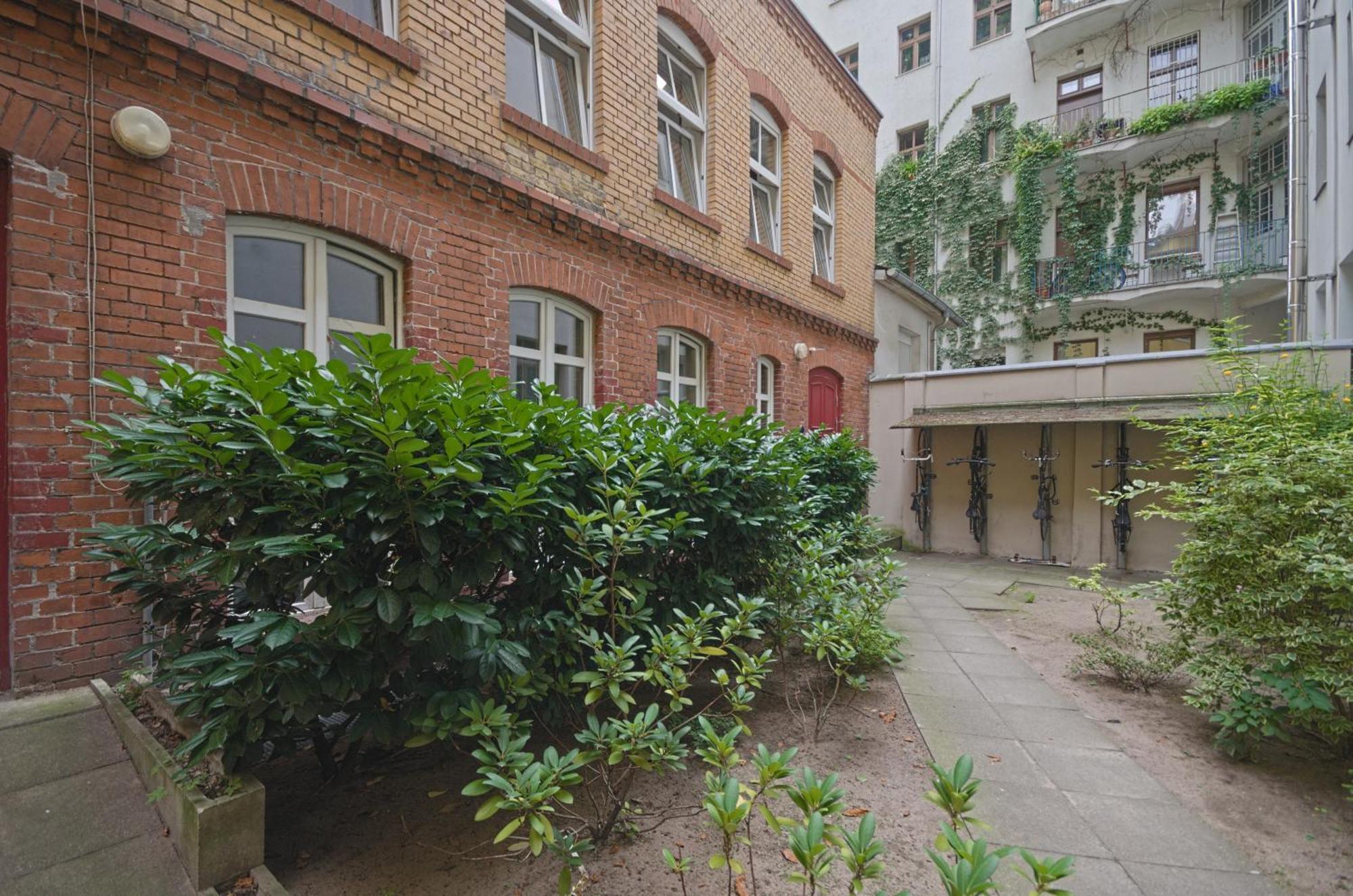 Quiet Courtyard Apartment  Berlijn Buitenkant foto